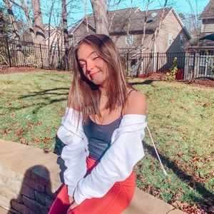 Meet your Posher, Lily